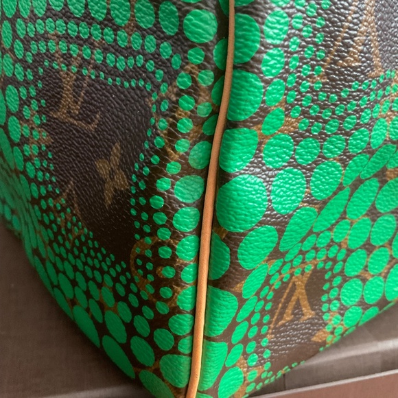 LOUIS VUITTON Limited Edition Yayoi Kusama Speedy 30 in green monogram dots !! - Picture 10 of 15